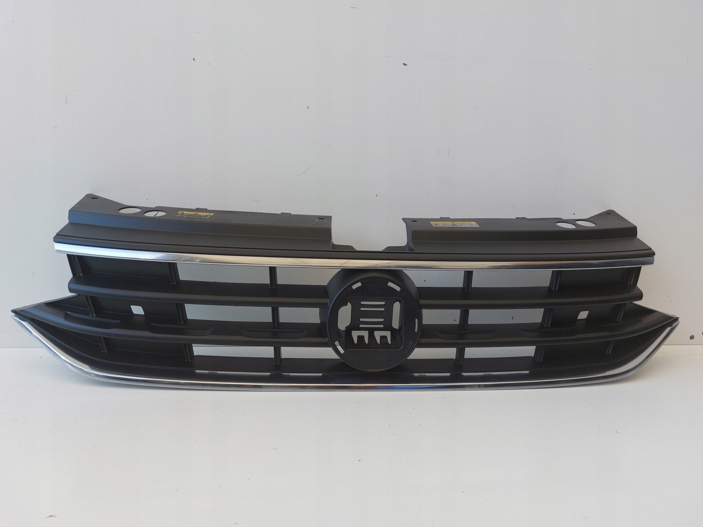 VW Tiguan Kühlergrill FRONTGRILL Kühlergitter 5NA853651BC - Thumbnail 1