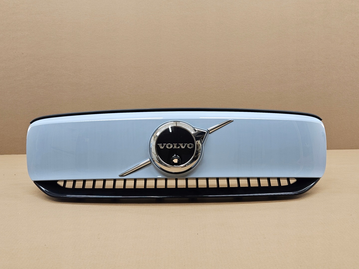 Volvo XC40 Kühlergrill FRONTGRILL Kühlergitter 75400135 - Thumbnail 1