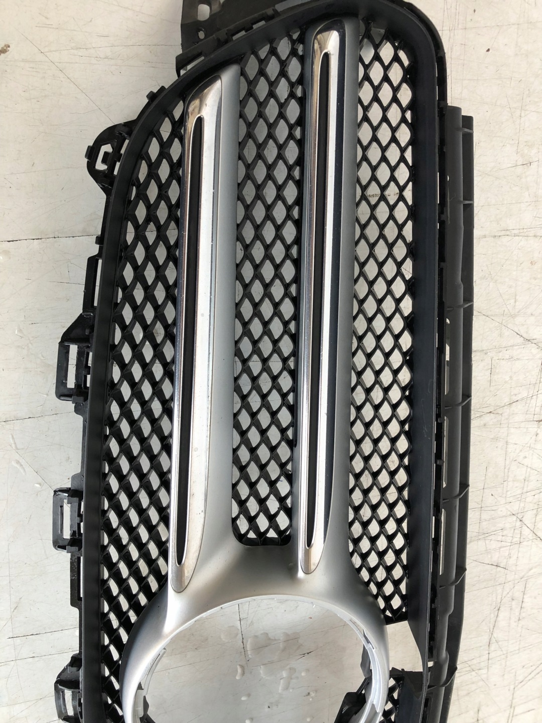 Mercedes-Benz E-Klasse W213 Kühlergrill FRONTGRILL Kühlergitter A2138880223 - Thumbnail 6