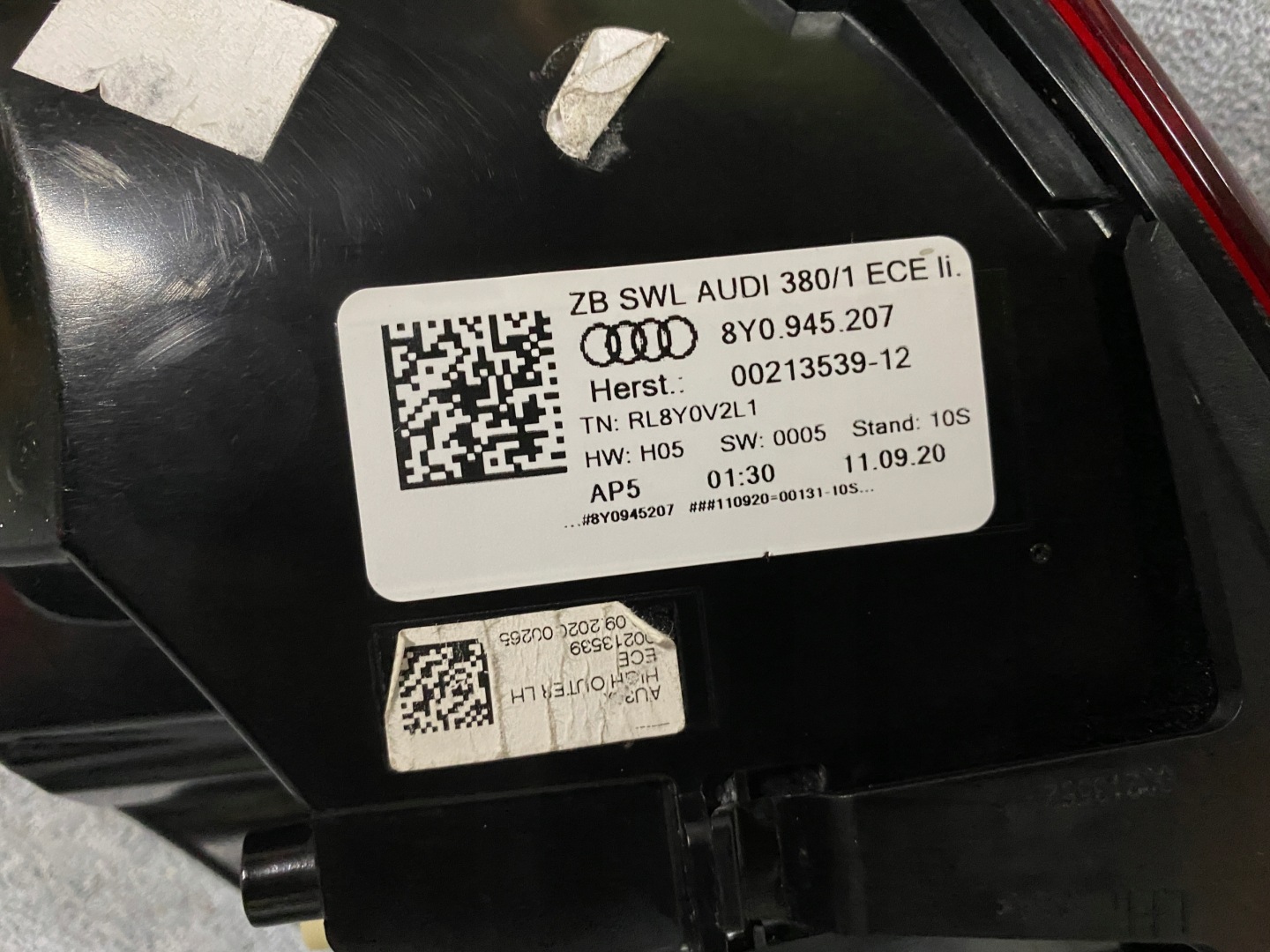 Audi A3 8Y Rückleuchte 8Y0945207 Rearlamp - Thumbnail 4