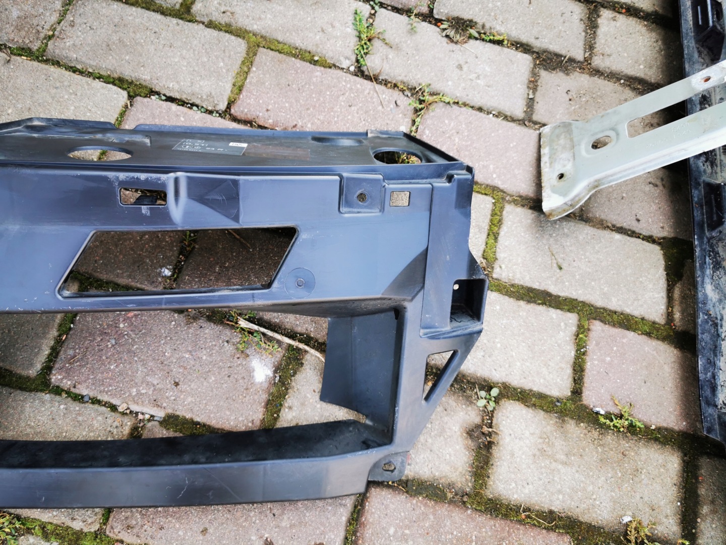 Renault Express RJK Kühlergrill FRONTGRILL Kühlergitter 628105697R - Thumbnail 4