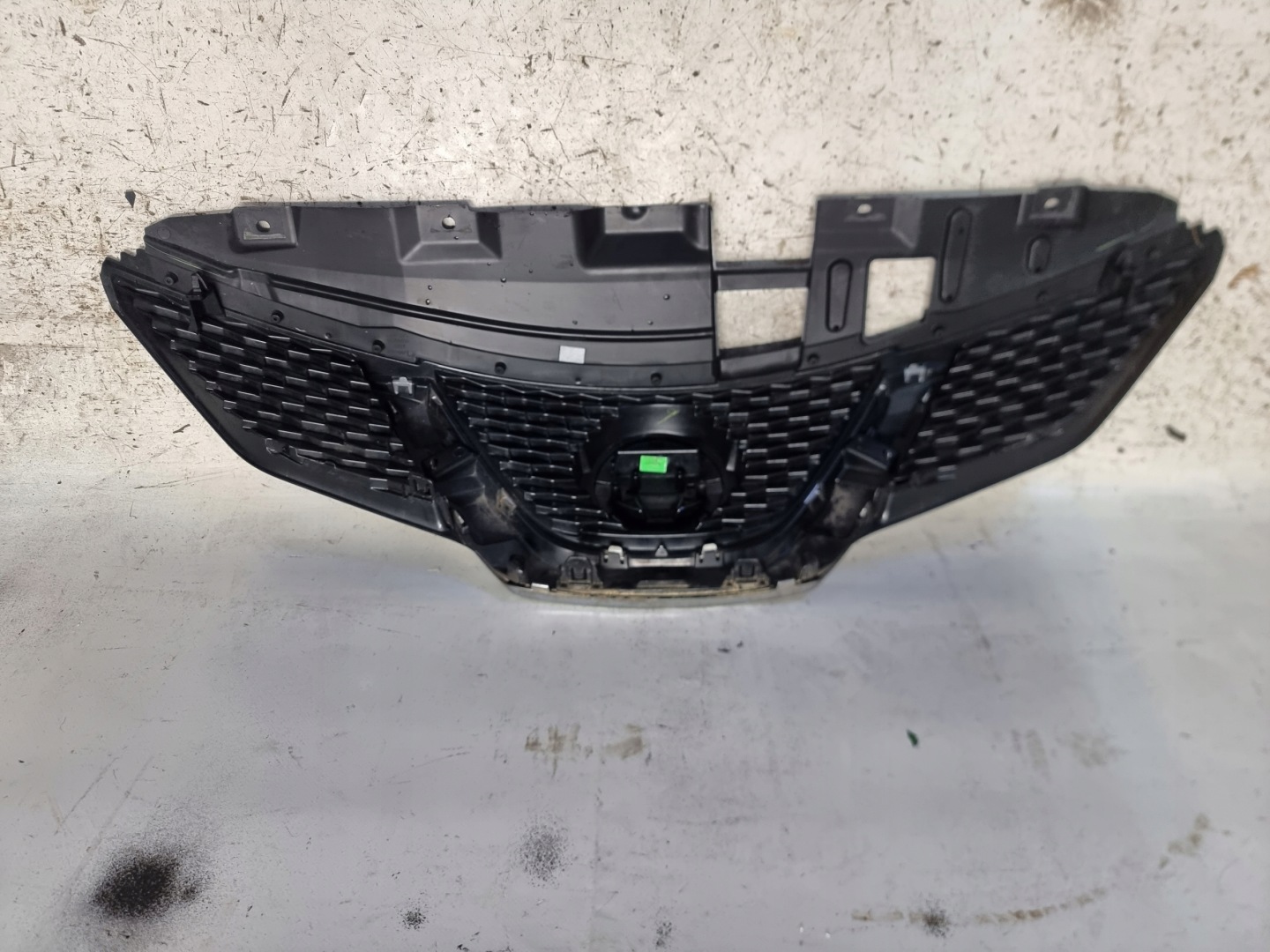 Nissan Qashqai J11 Kühlergrill FRONTGRILL Kühlergitter - Thumbnail 3