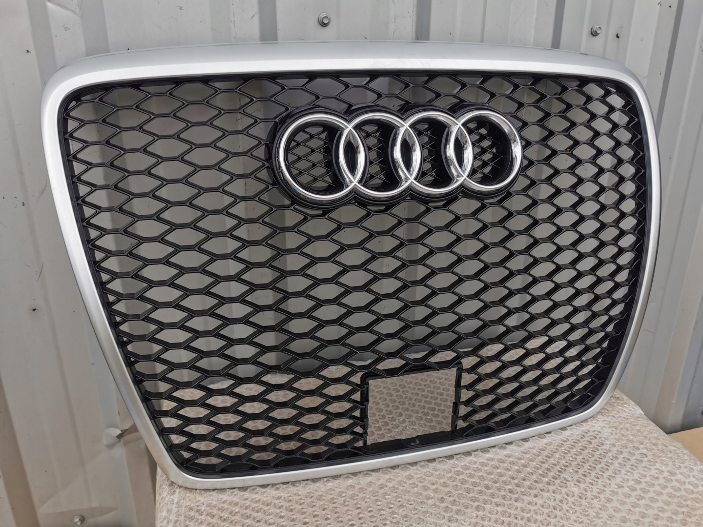 Audi 4F0 Kühlergrill FRONTGRILL Kühlergitter 4F0853651AM - Thumbnail 2