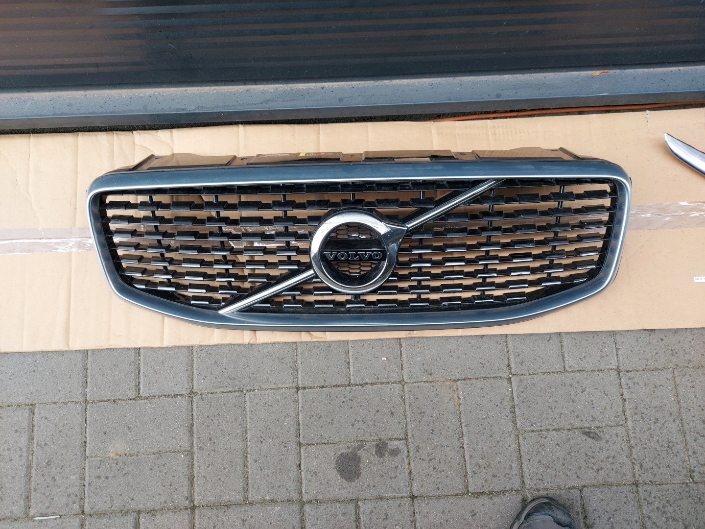 Volvo XC60 Kühlergrill FRONTGRILL Kühlergitter 31425538 - Thumbnail 1