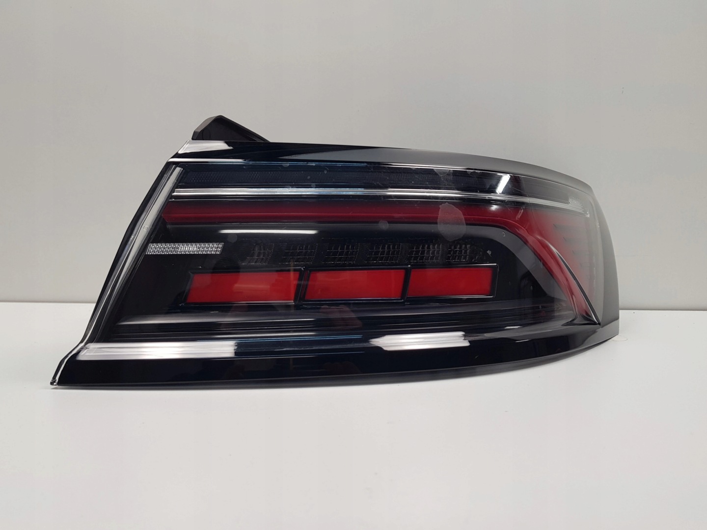 VW Arteon 3H Rückleuchte 3G7945208A Rearlamp - Thumbnail 1
