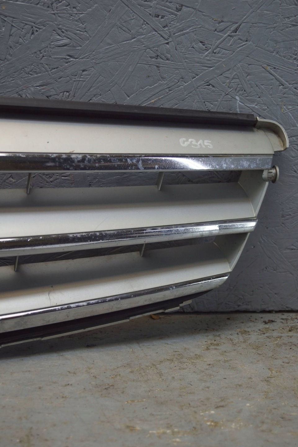 Mercedes-Benz C-Klasse W204 Kühlergrill FRONTGRILL Kühlergitter A2048800023 - Thumbnail 6
