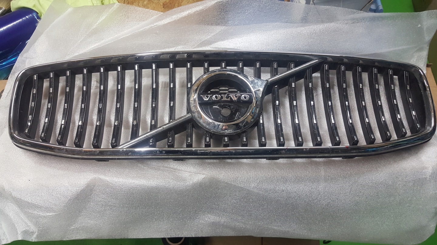 Volvo S90/V90 S90 Kühlergrill FRONTGRILL Kühlergitter 31425858 - Thumbnail 1