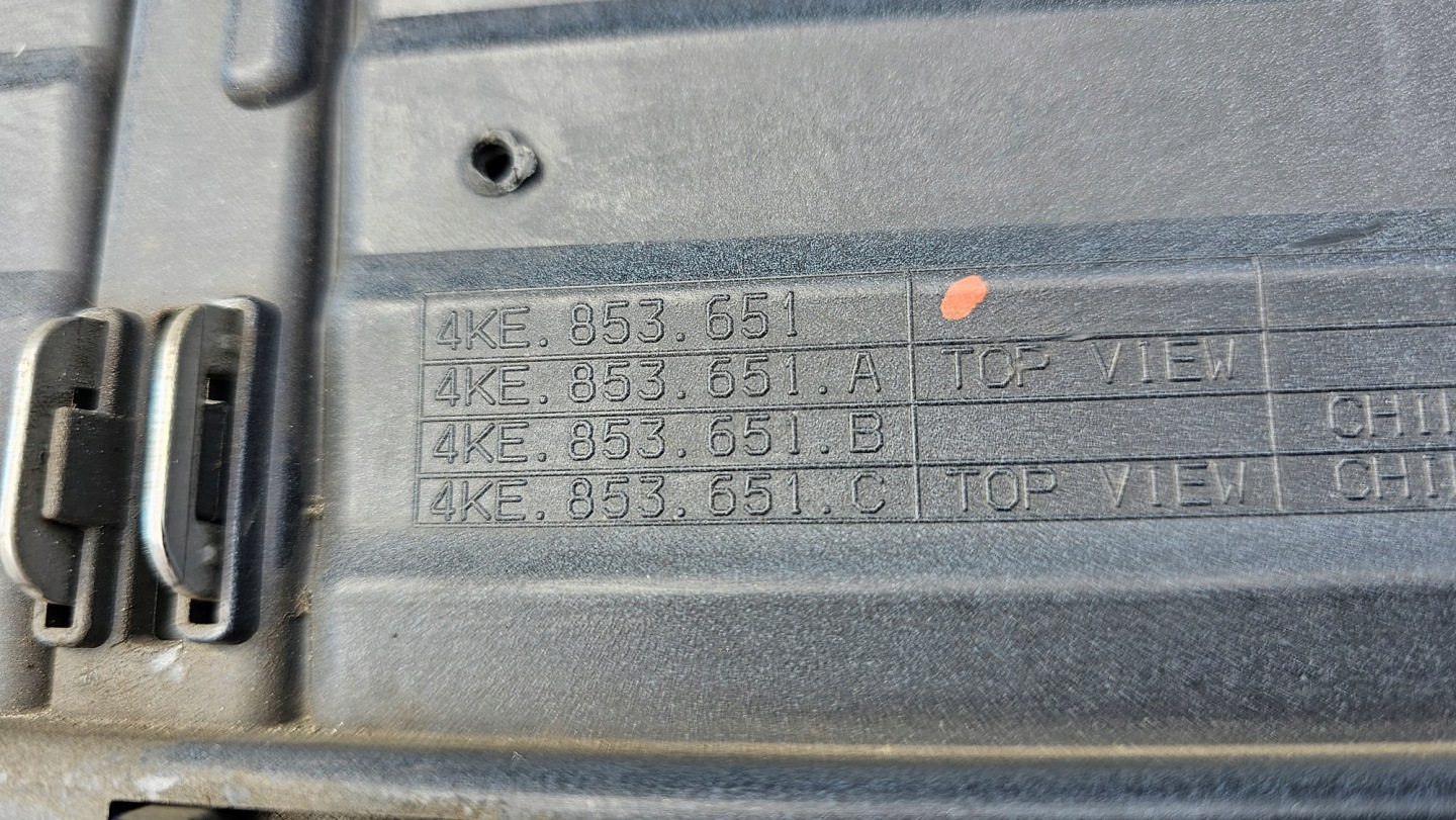 Audi Q8 e-tron Kühlergrill FRONTGRILL Kühlergitter 4KE853651 - Thumbnail 10