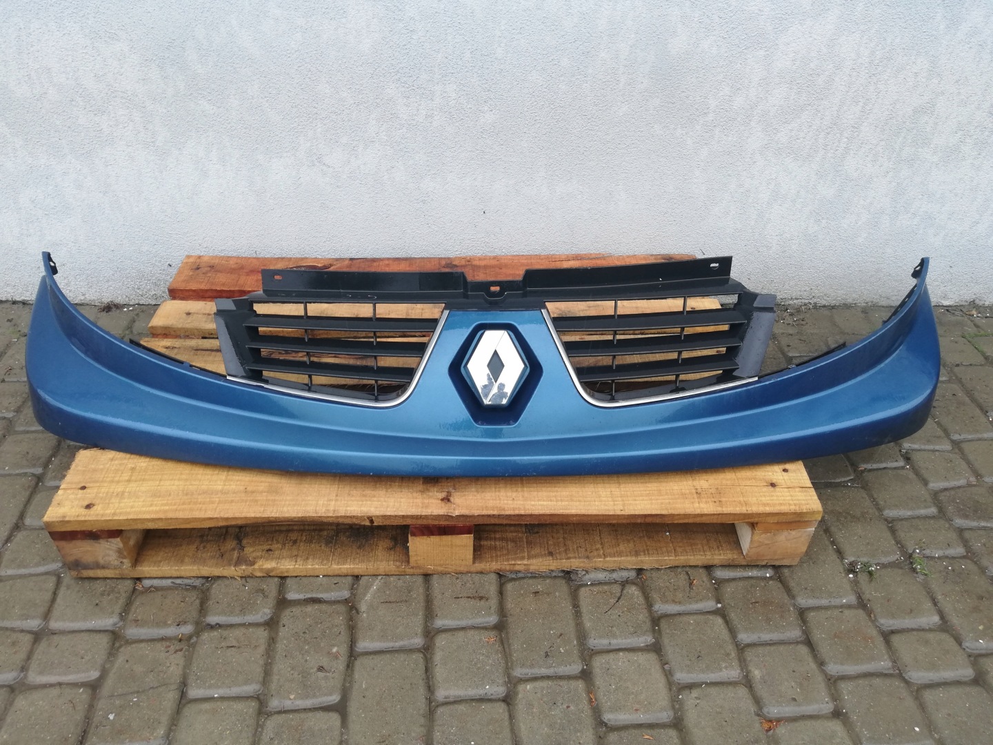 Renault Trafic L Kühlergrill FRONTGRILL Kühlergitter 623100251R - Thumbnail 6