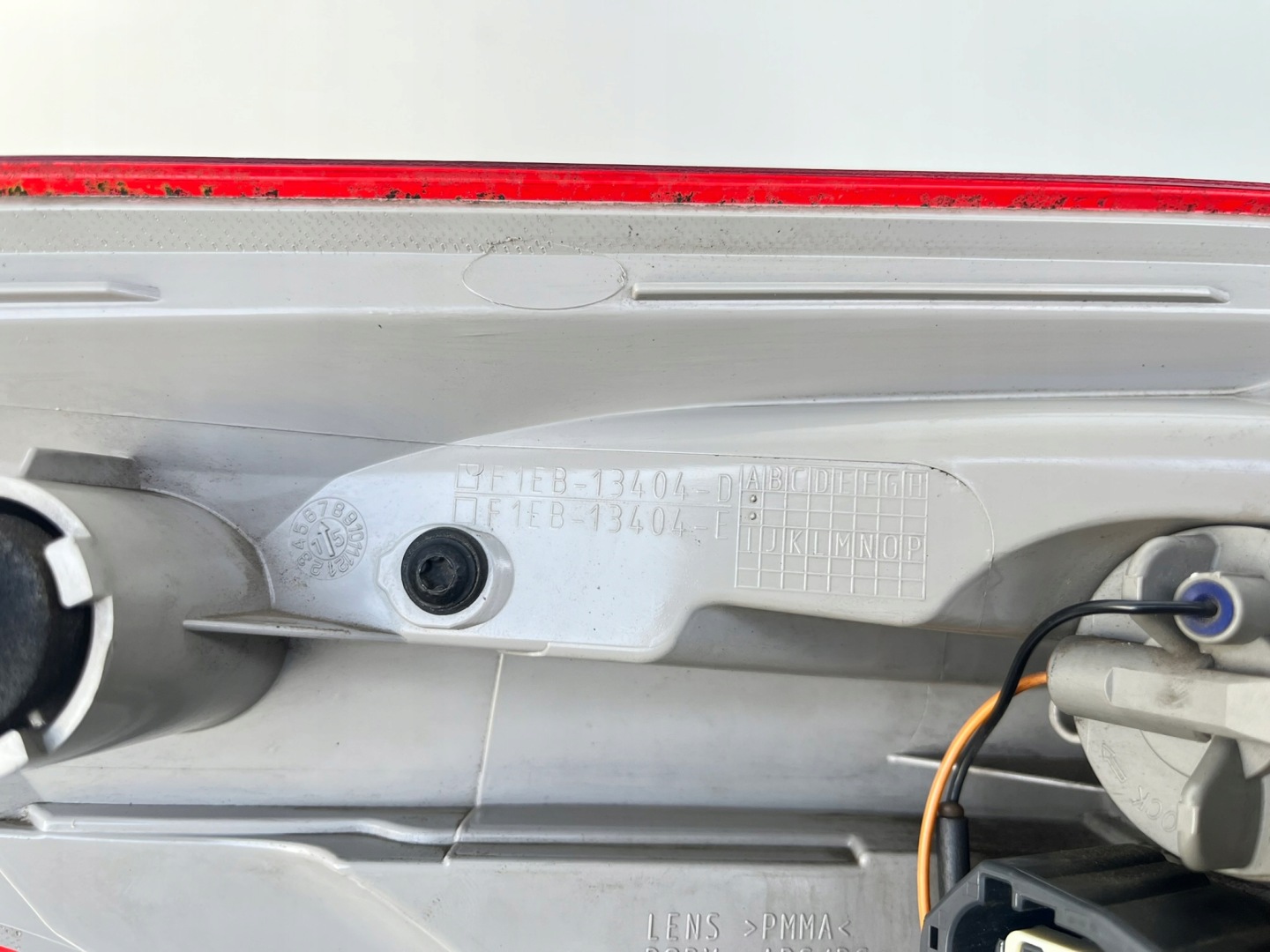 Ford Focus III Mk3 Rückleuchte F1EB13404 Rearlamp - Thumbnail 10