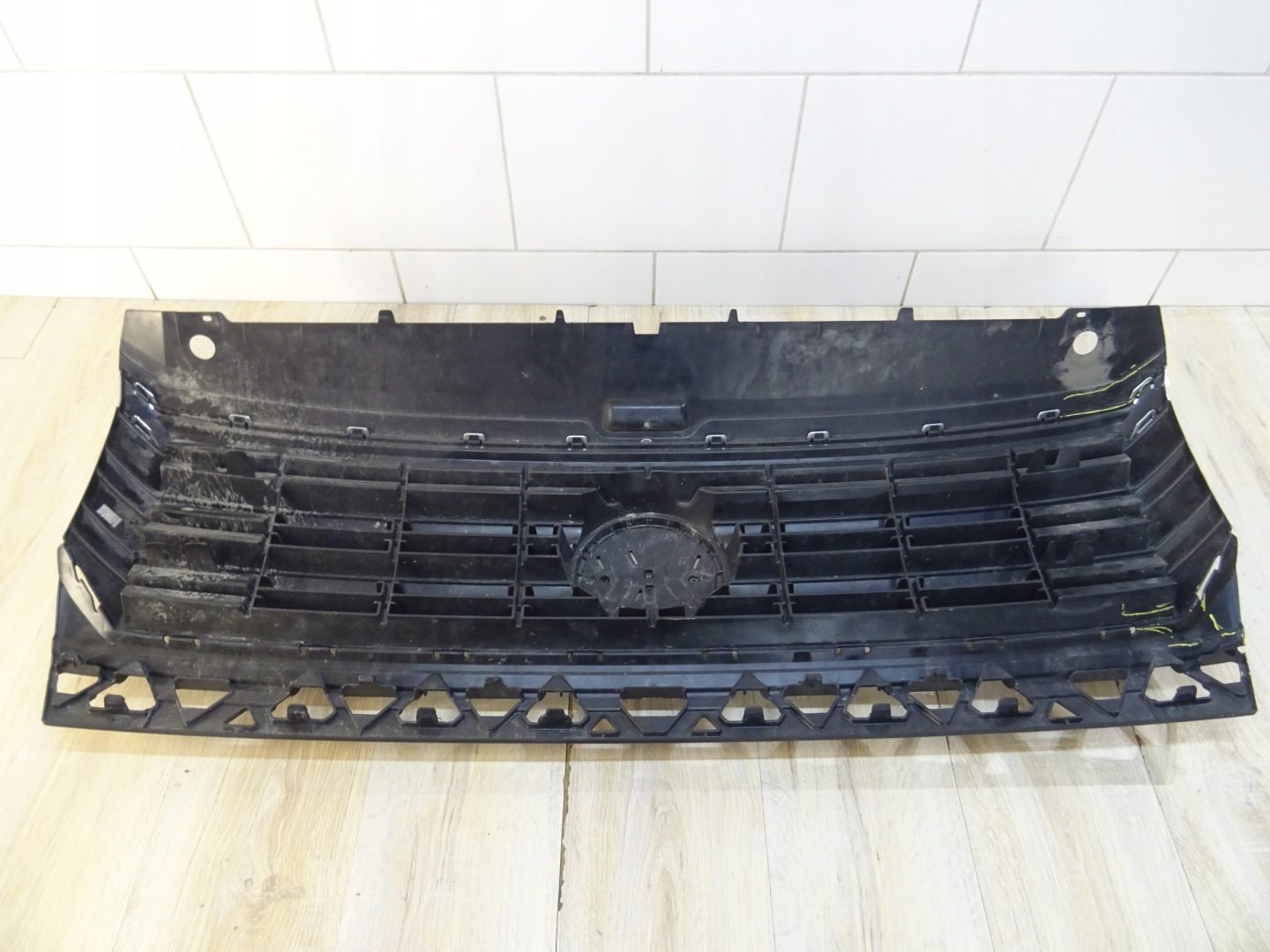 VW Crafter Kühlergrill FRONTGRILL Kühlergitter 7C0853653DL - Thumbnail 11