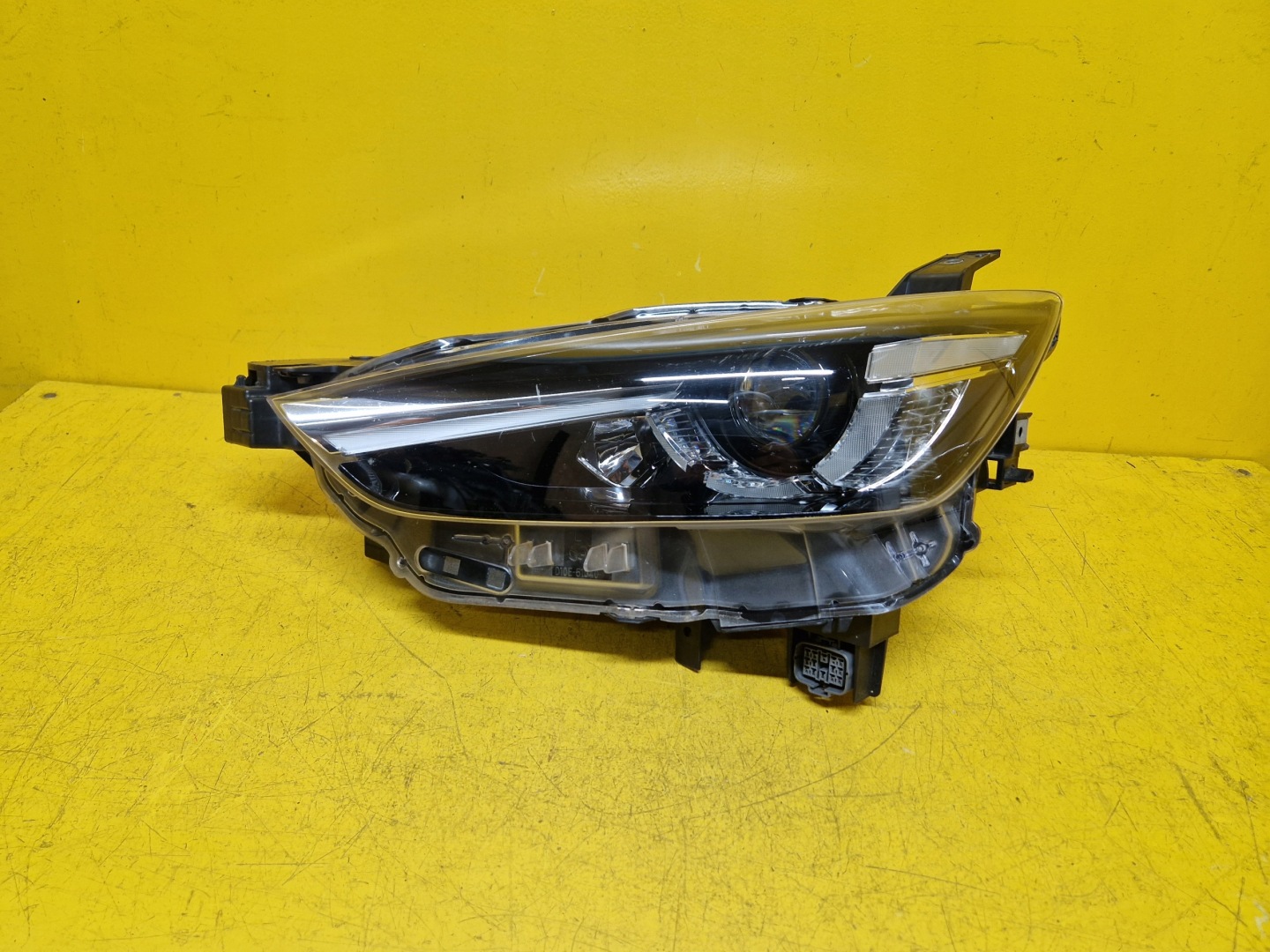 Frontscheinwerfer Mazda CX-3 DJ1 D10E51040 LED Links Scheinwerfer Headlight - Thumbnail 1
