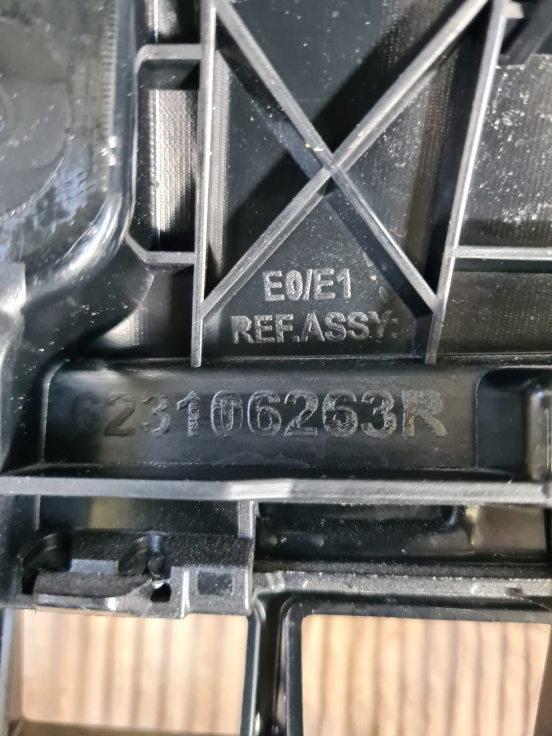 Renault Master II Kühlergrill FRONTGRILL Kühlergitter 623106263R - Thumbnail 7