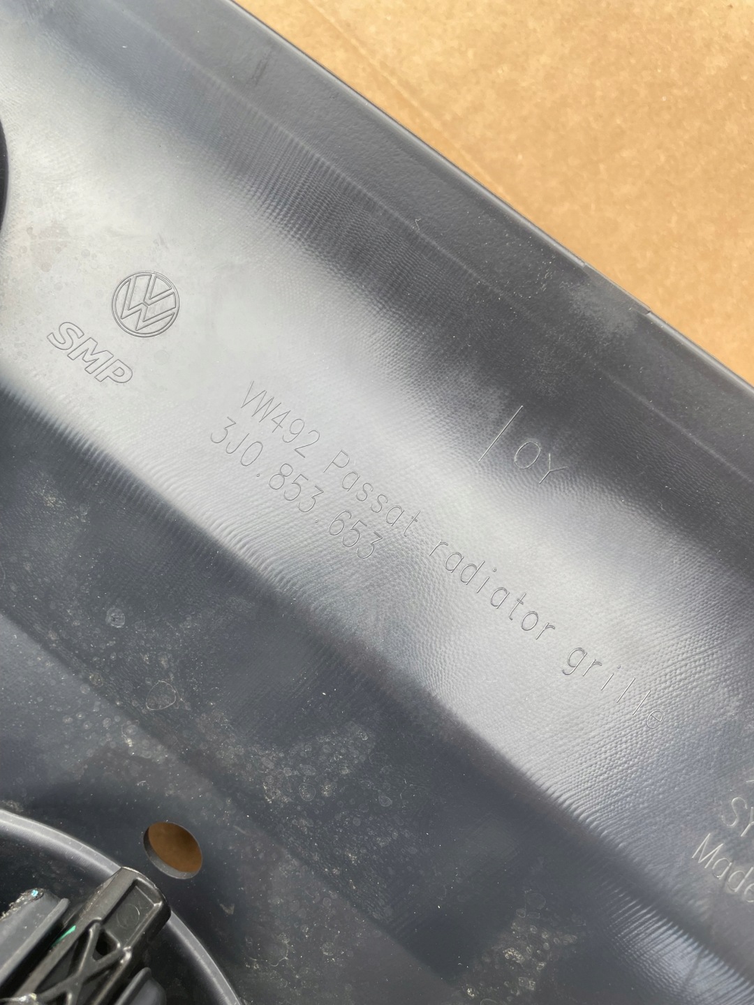 VW Passat B9 Kühlergrill FRONTGRILL Kühlergitter 3J0853653 - Thumbnail 3