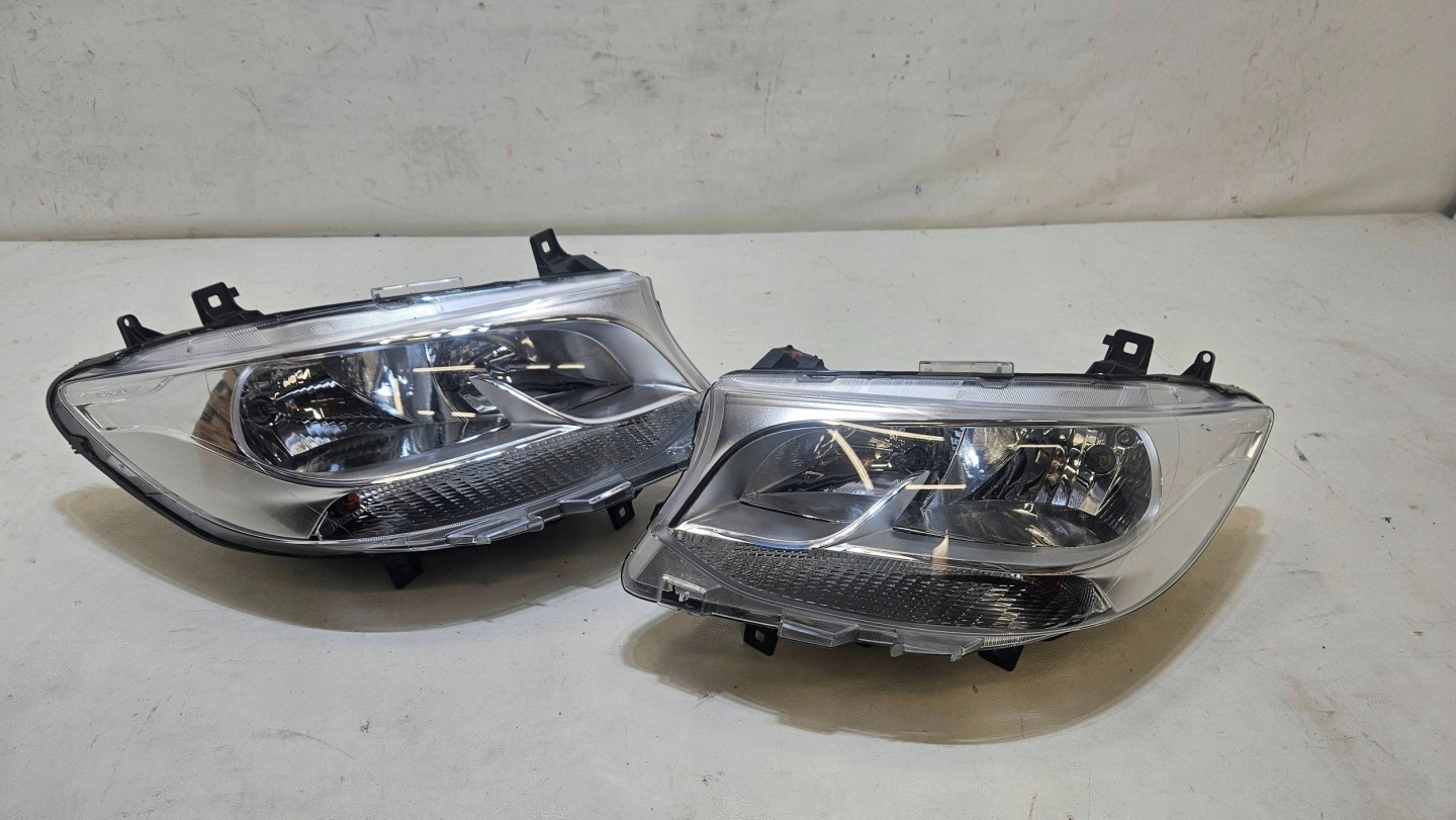 Frontscheinwerfer Mercedes-Benz Sprinter W910 A9109060000 LED Links Headlight - Thumbnail 1