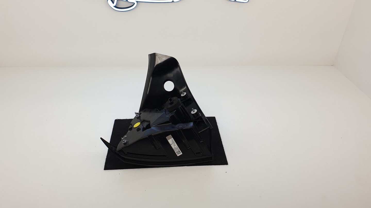 Tesla Model Y 005 Rückleuchte 150208700 Rearlamp - Thumbnail 4