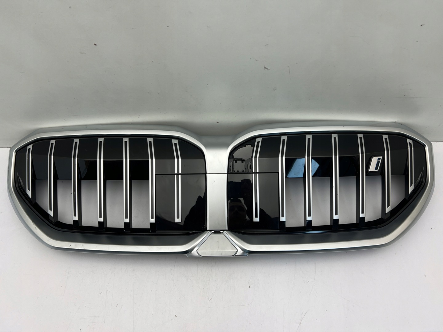 BMW i5 G61 Kühlergrill FRONTGRILL Kühlergitter 5A017A9 - Thumbnail 1