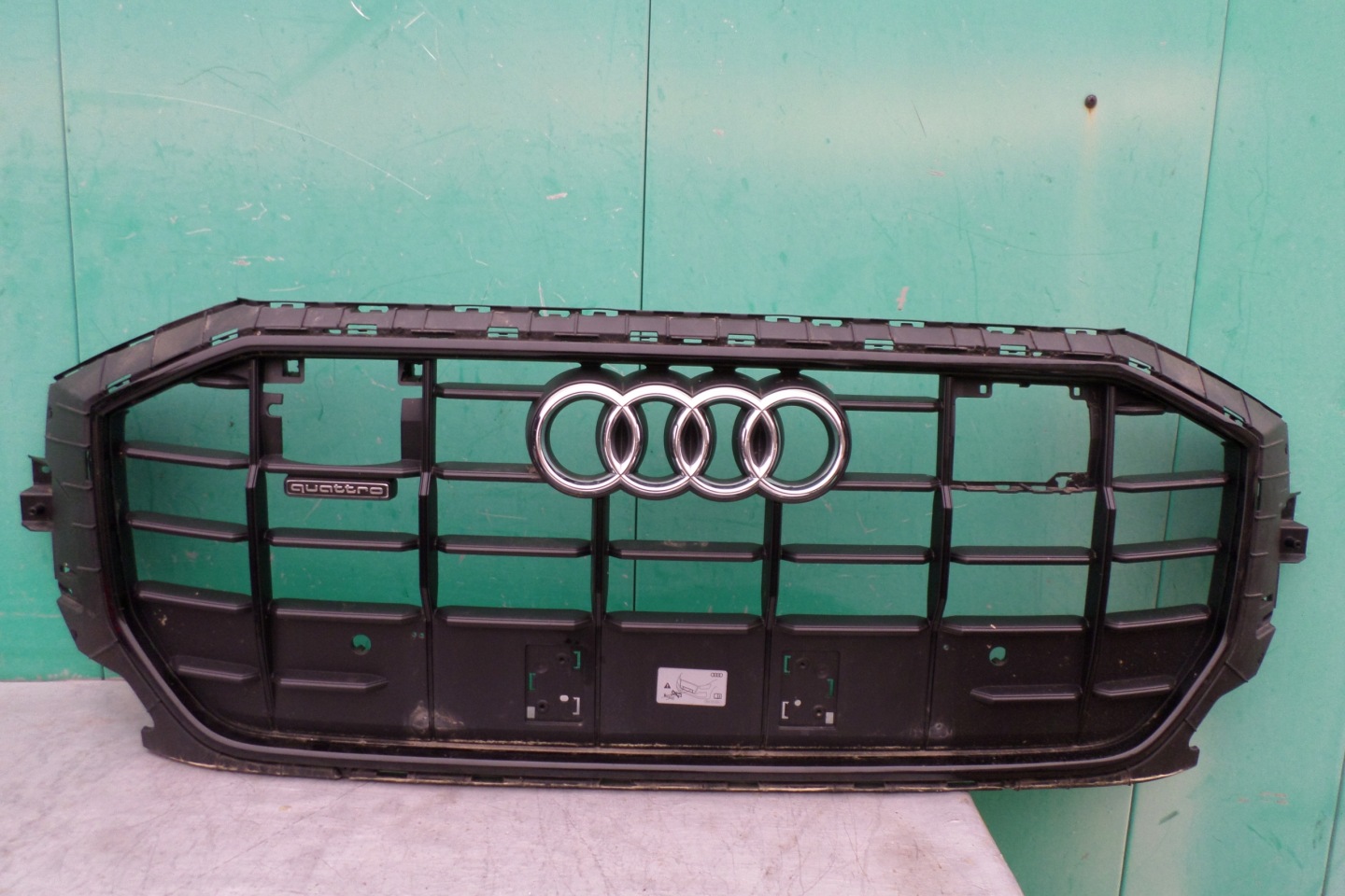Audi Q8 Kühlergrill FRONTGRILL Kühlergitter 4M8853651 - Thumbnail 1