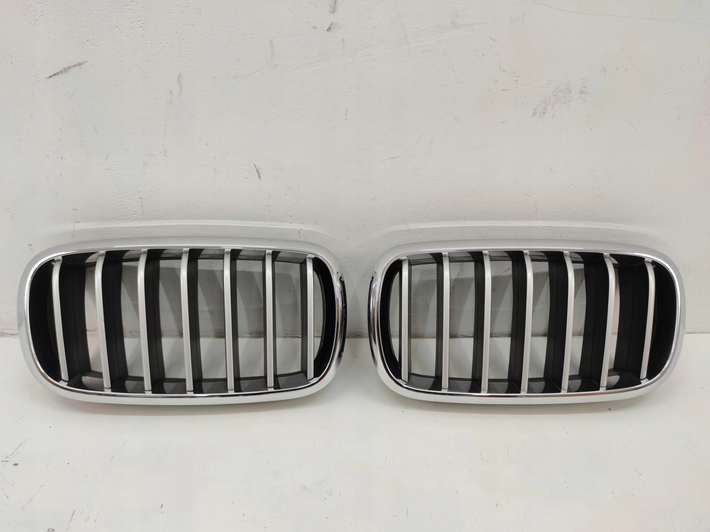 BMW X6 F16 Kühlergrill FRONTGRILL Kühlergitter 7316076 - Thumbnail 1