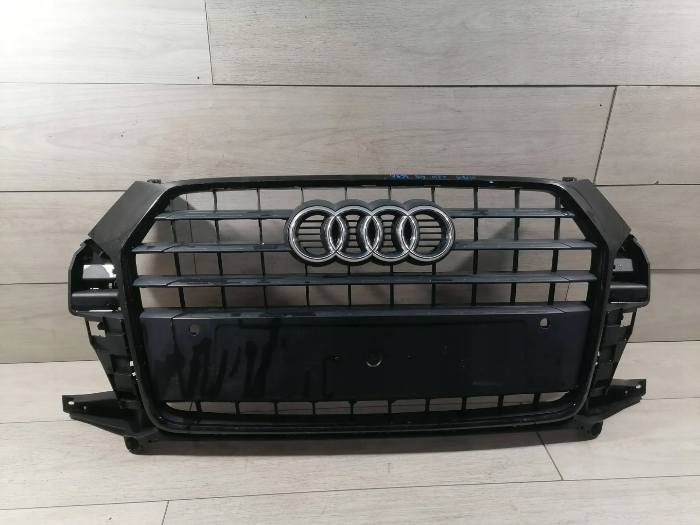 Audi Q3 Kühlergrill FRONTGRILL Kühlergitter 8U0853653M - Thumbnail 1