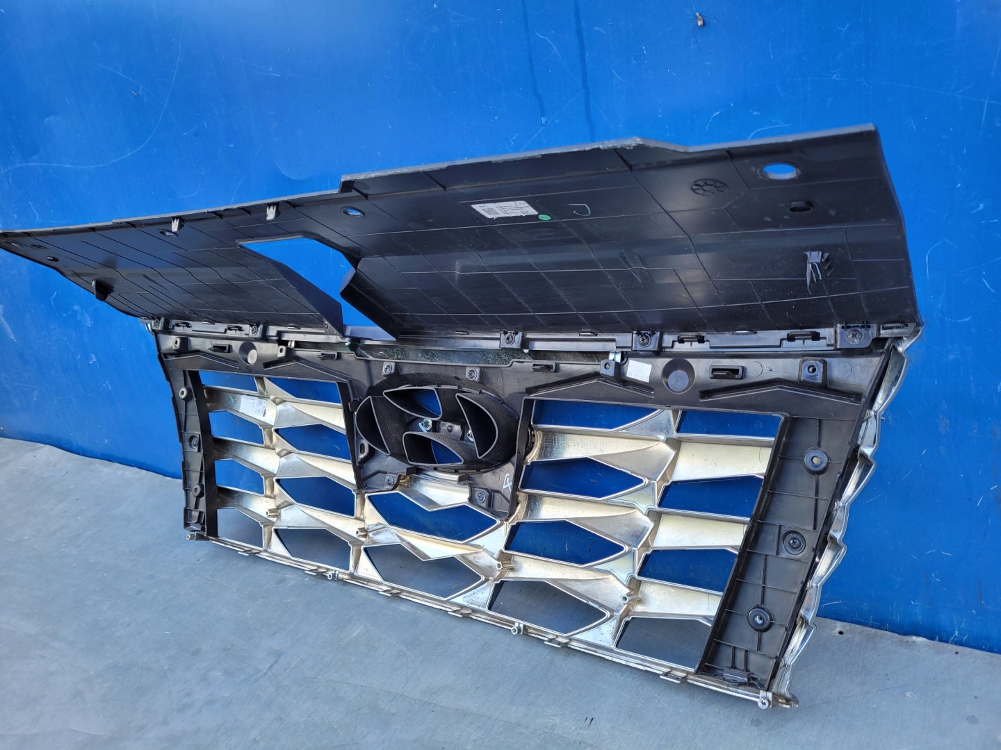 Hyundai Tucson NX4E Kühlergrill FRONTGRILL Kühlergitter 86351N7100 - Thumbnail 12