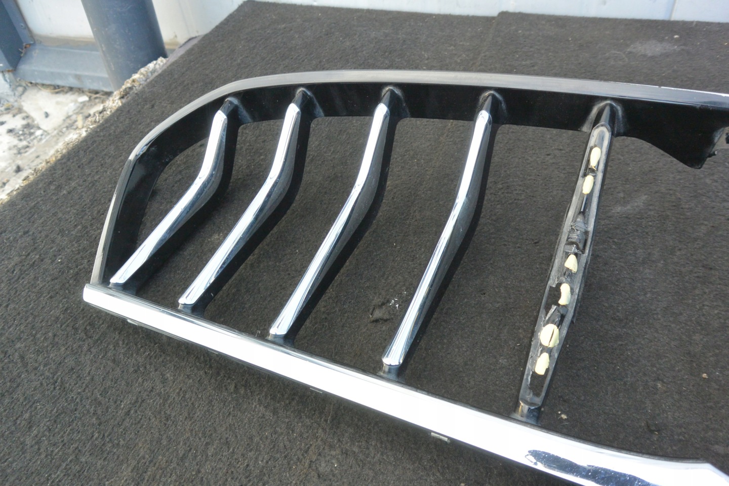 Maserati Ghibli AM336 Kühlergrill FRONTGRILL Kühlergitter 670097576 - Thumbnail 8