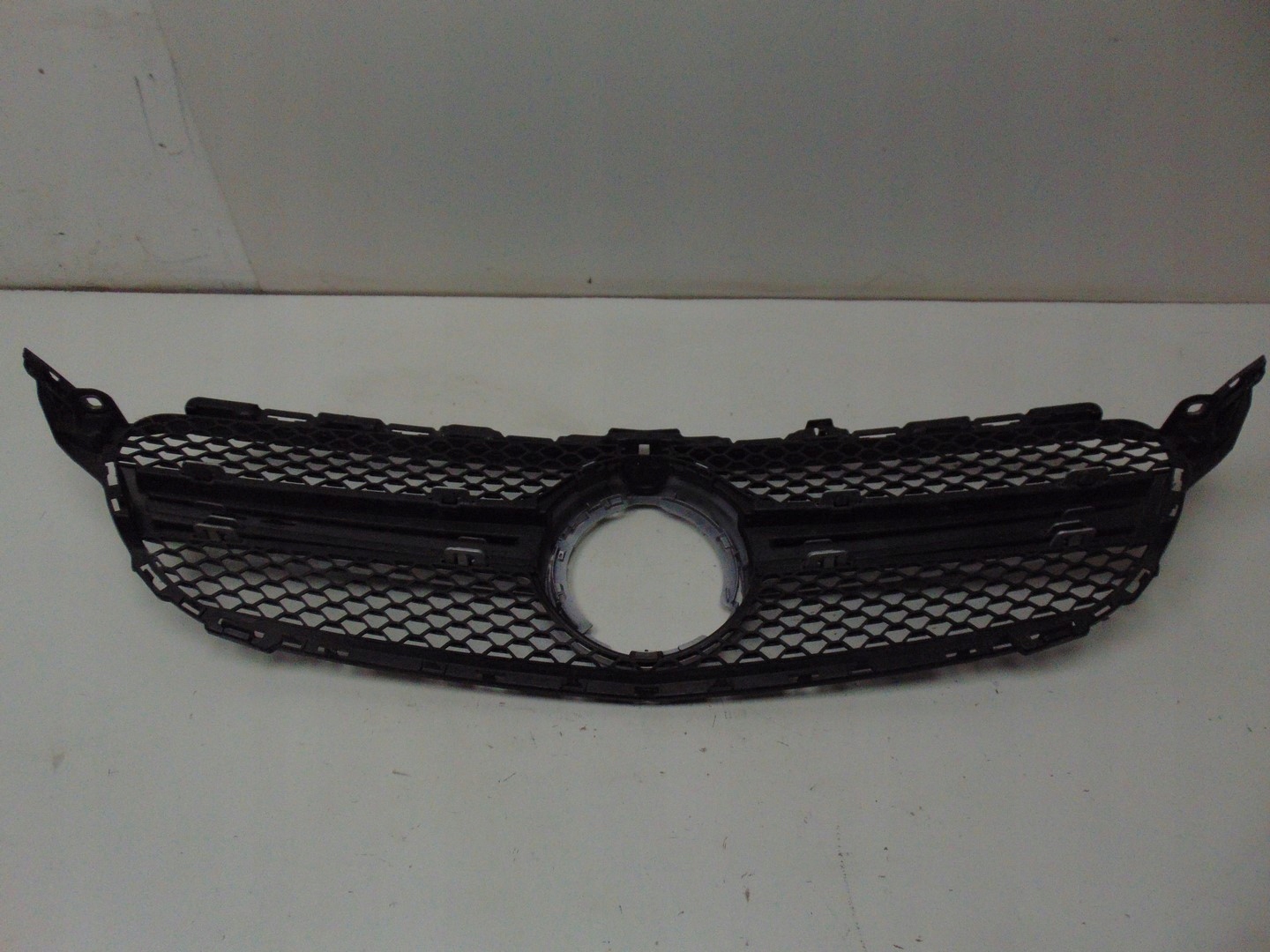 Mercedes-Benz C-Klasse W205 Kühlergrill FRONTGRILL Kühlergitter A2058882000 - Thumbnail 8