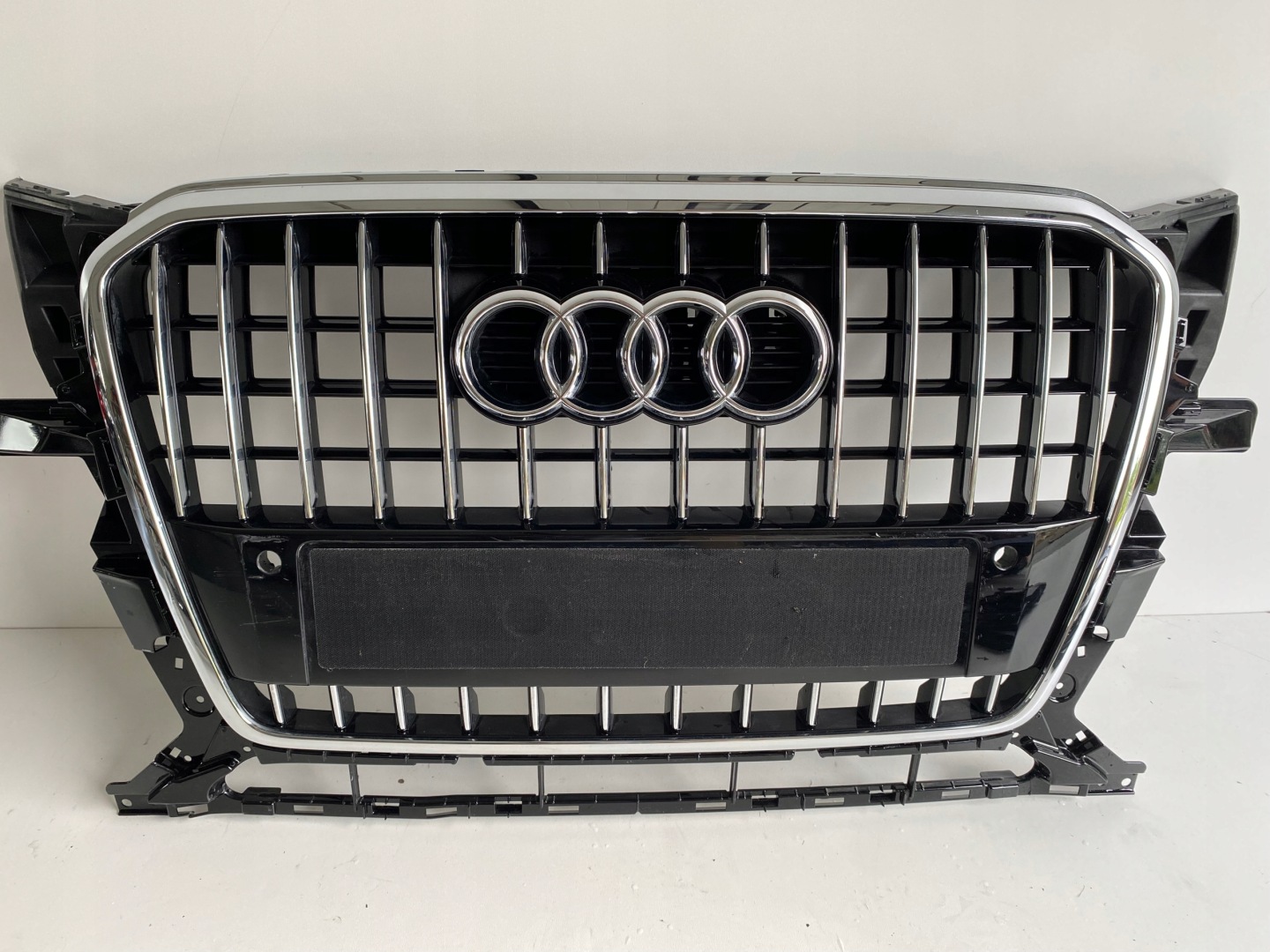 Audi Q5 Kühlergrill FRONTGRILL Kühlergitter 8R0853651AB - Thumbnail 5