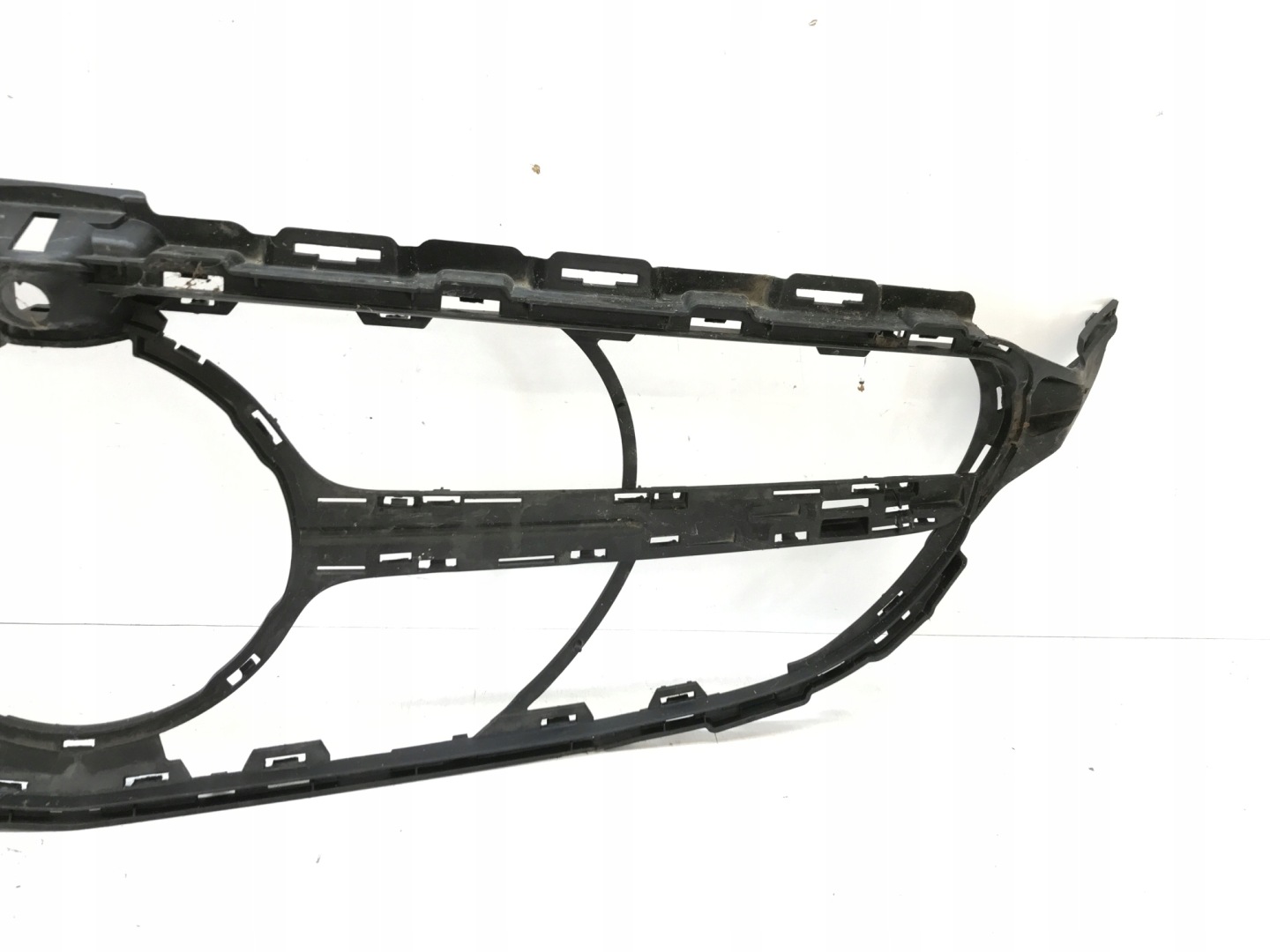 Mercedes-Benz C-Klasse W205 Kühlergrill FRONTGRILL Kühlergitter A2058800407 - Thumbnail 4