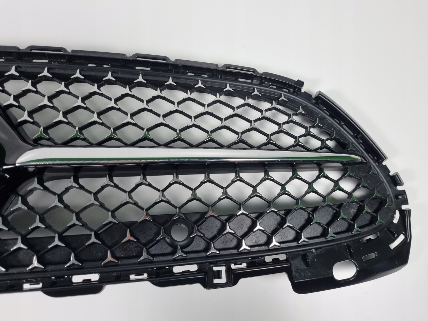 Mercedes-Benz C-Klasse W206 Kühlergrill FRONTGRILL Kühlergitter A2068882100 - Thumbnail 5