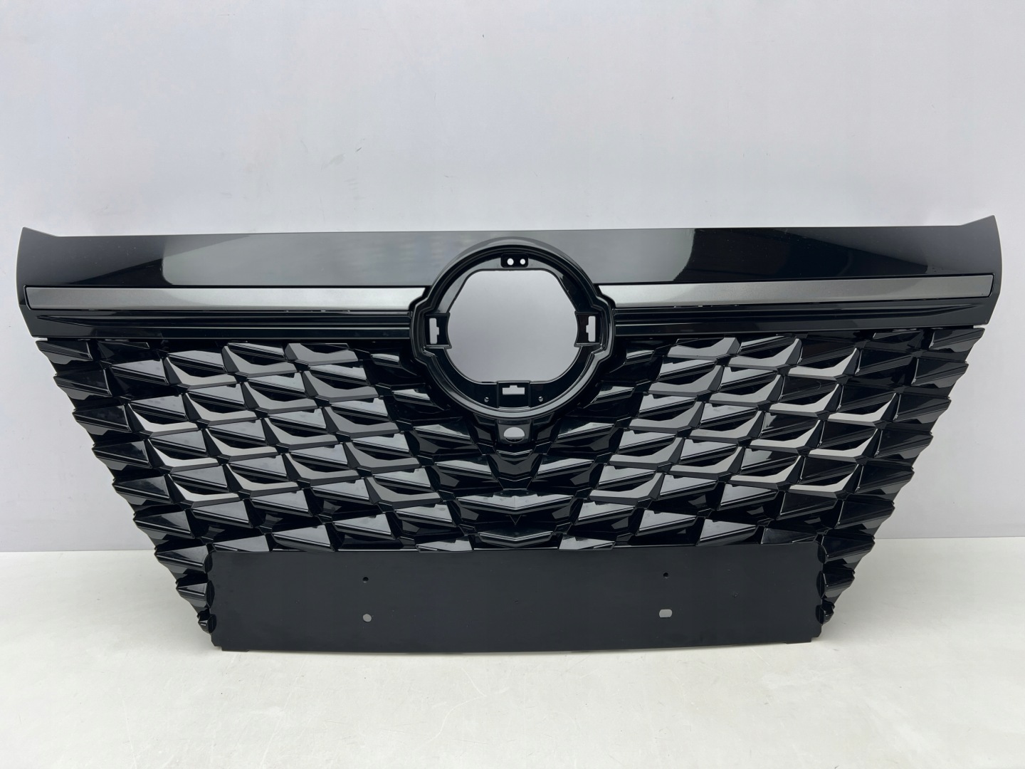 Nissan Qashqai J12 Kühlergrill FRONTGRILL Kühlergitter 62310HN10D - Thumbnail 1
