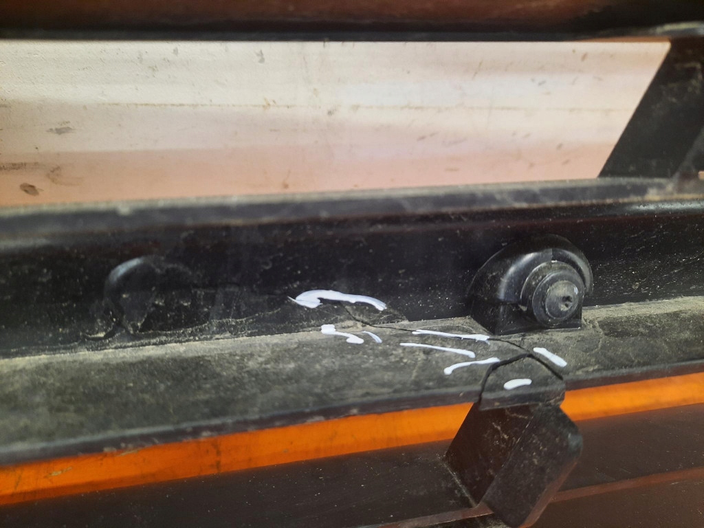 Renault Trafic L Kühlergrill FRONTGRILL Kühlergitter 623101859R - Thumbnail 9