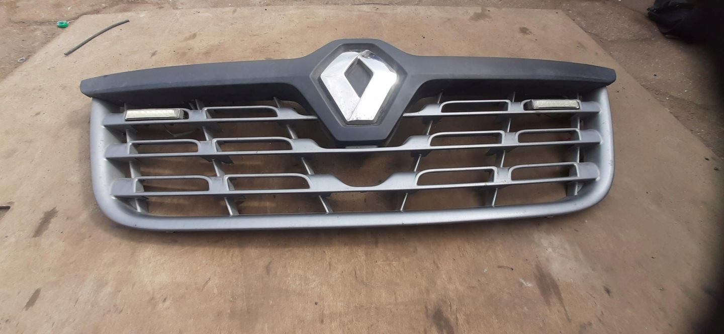 Renault Master II Kühlergrill FRONTGRILL Kühlergitter 623102803R - Thumbnail 2