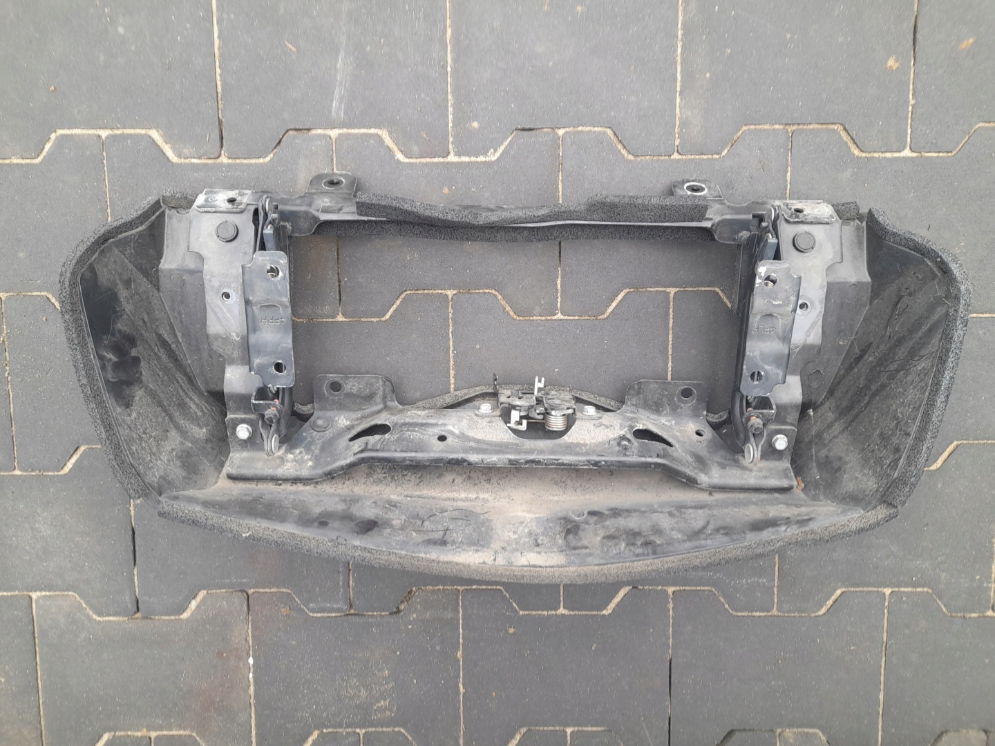 Nissan NV200 M20M Kühlergrill FRONTGRILL Kühlergitter - Thumbnail 1