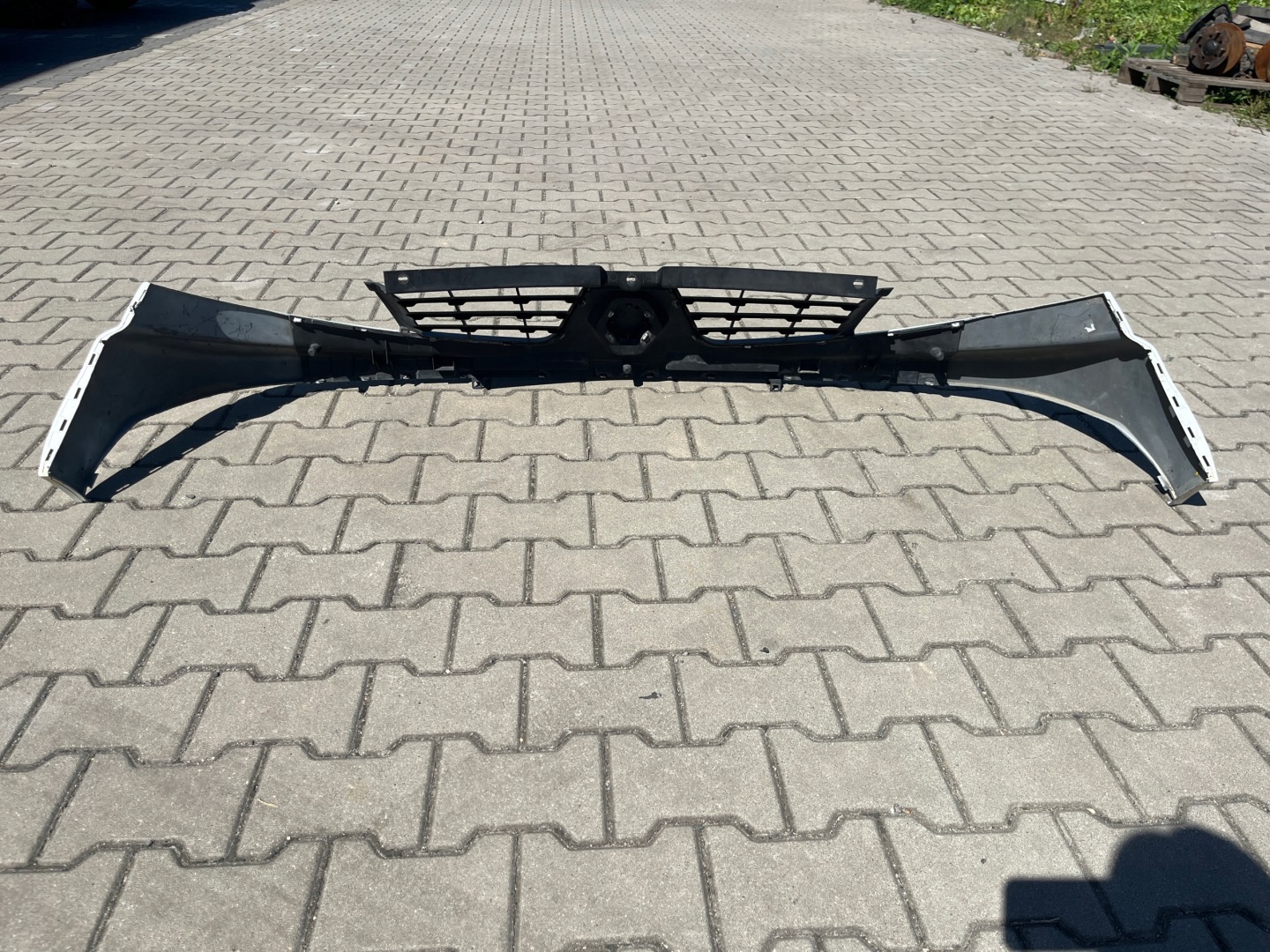 Renault Trafic L Kühlergrill FRONTGRILL Kühlergitter - Thumbnail 4