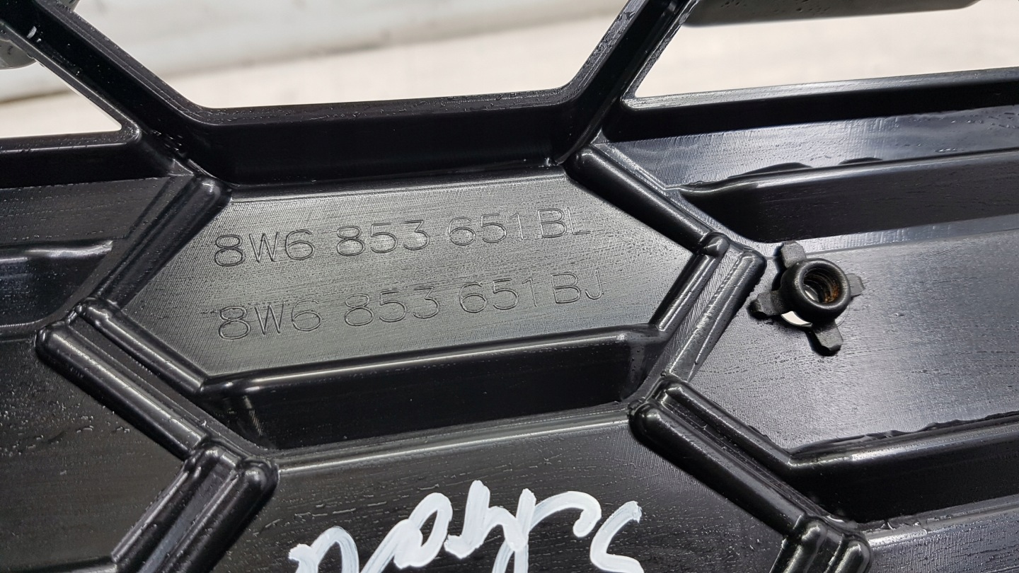 Audi 8W6 Kühlergrill FRONTGRILL Kühlergitter 8W6853355BL - Thumbnail 11
