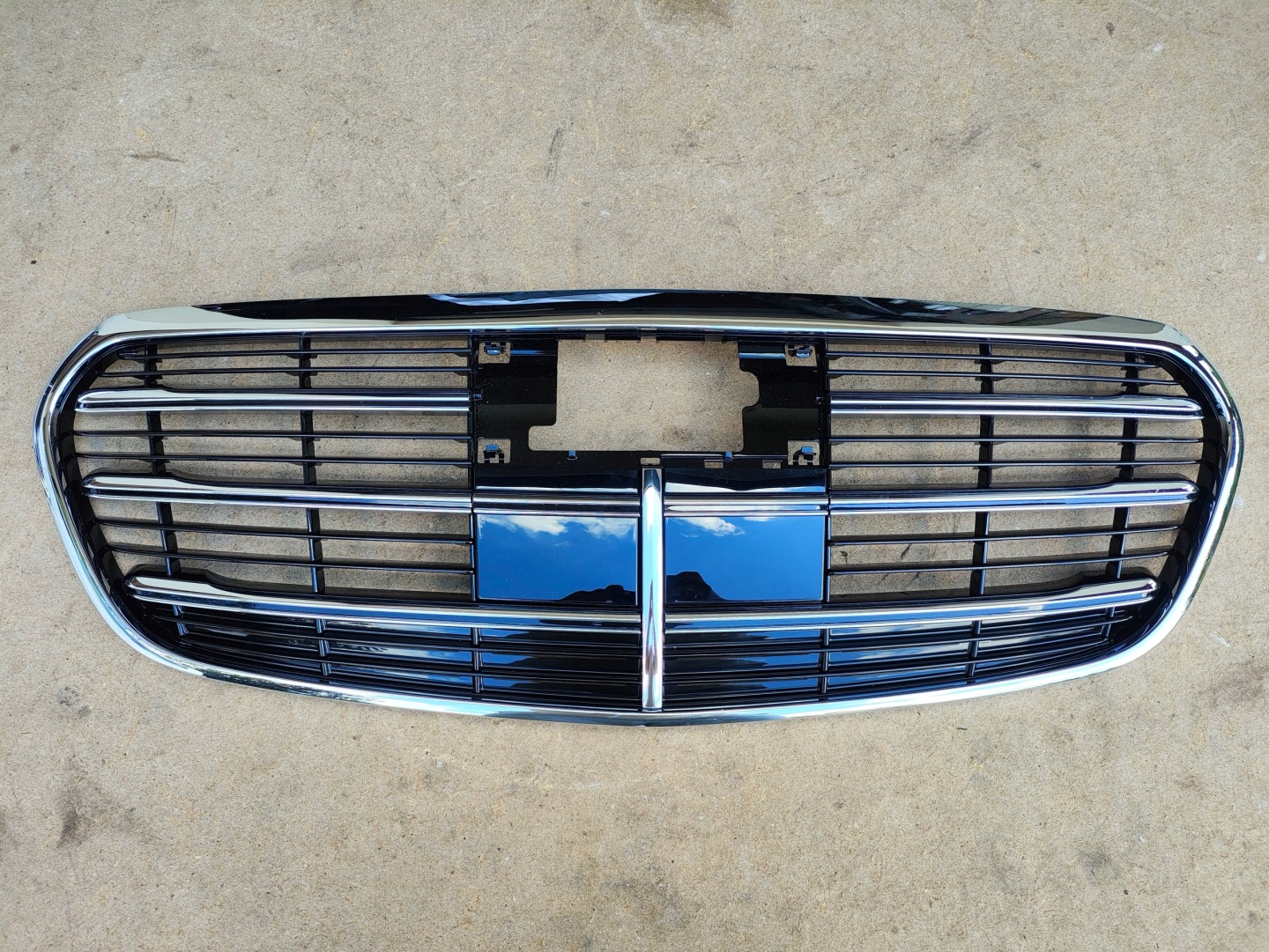 Mercedes-Benz S-Klasse W223 Kühlergrill FRONTGRILL Kühlergitter A2238804050 - Thumbnail 1