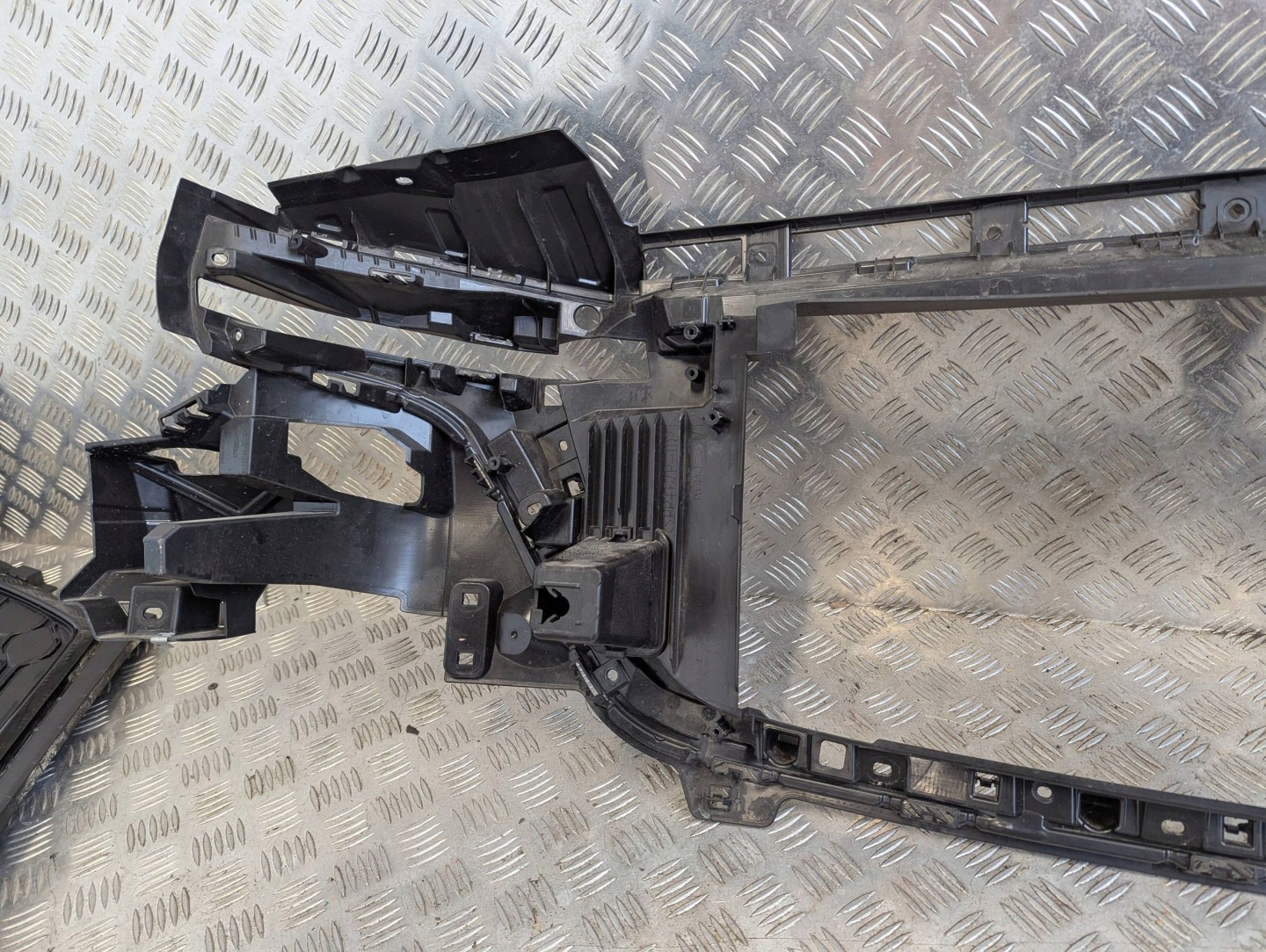 Mazda CX-60 Kühlergrill FRONTGRILL Kühlergitter KBB350712P - Thumbnail 8