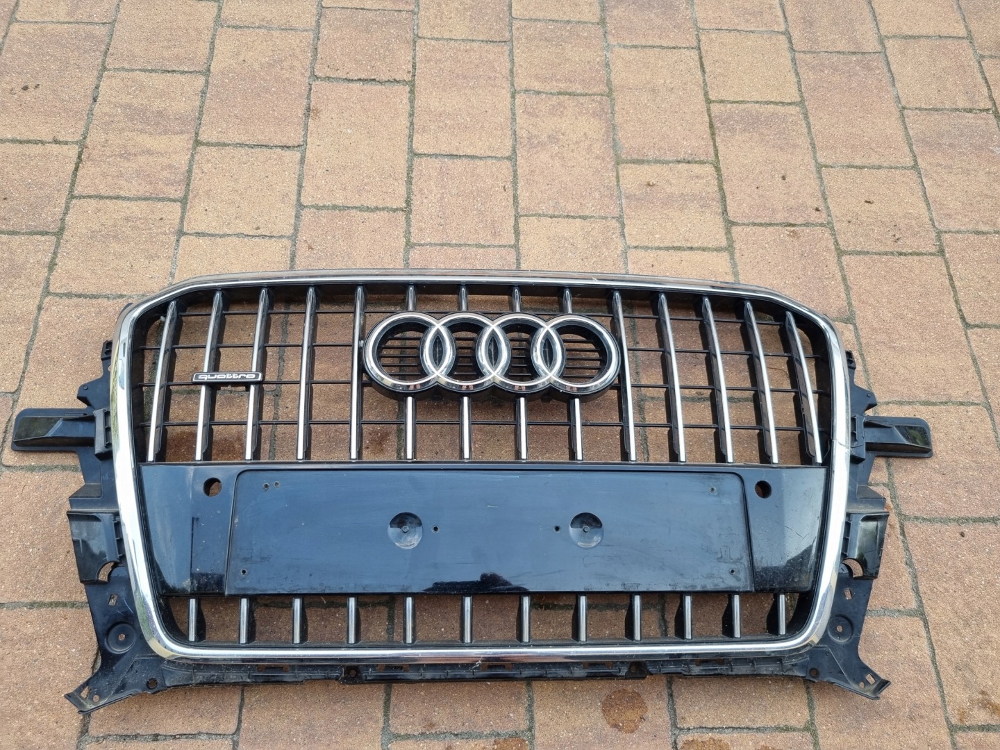 Audi Q5 Kühlergrill FRONTGRILL Kühlergitter 8R0853651R - Thumbnail 1