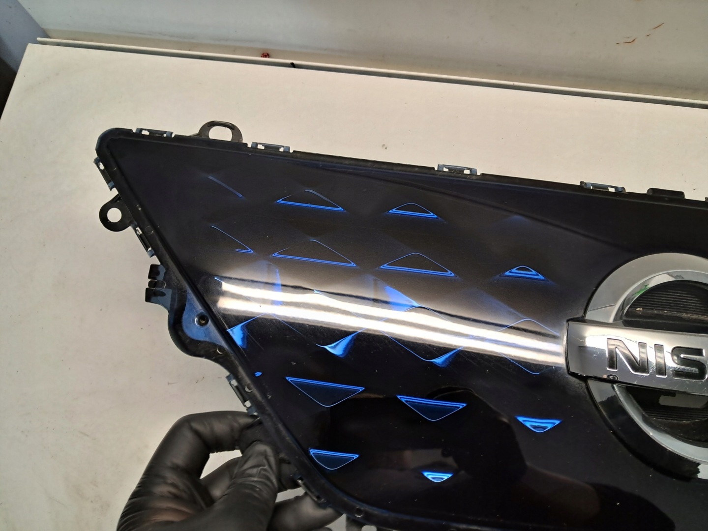 Nissan Leaf ZE1 Kühlergrill FRONTGRILL Kühlergitter 620725SK0D - Thumbnail 9