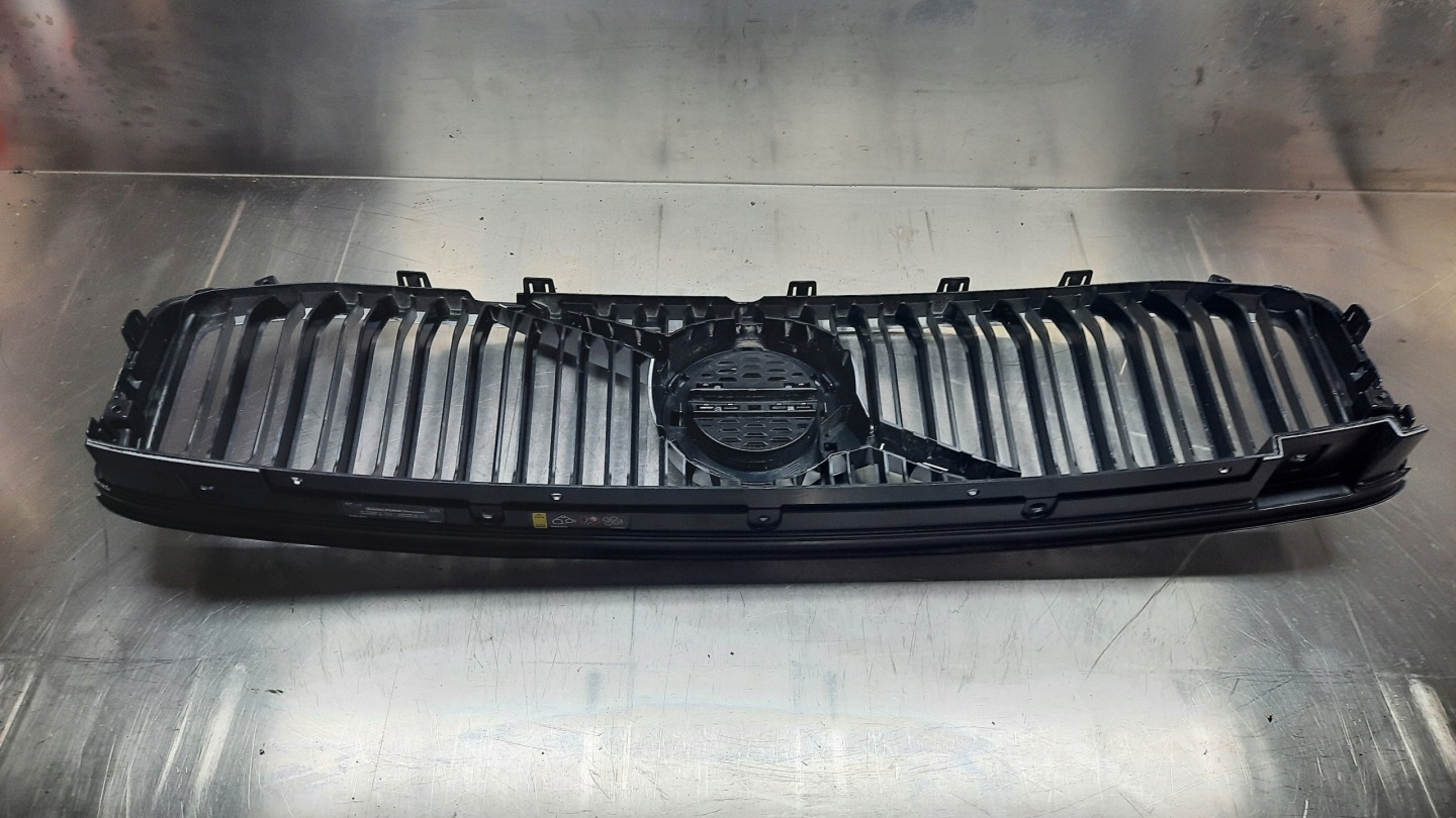 Volvo XC40 Kühlergrill FRONTGRILL Kühlergitter 31457342 - Thumbnail 12