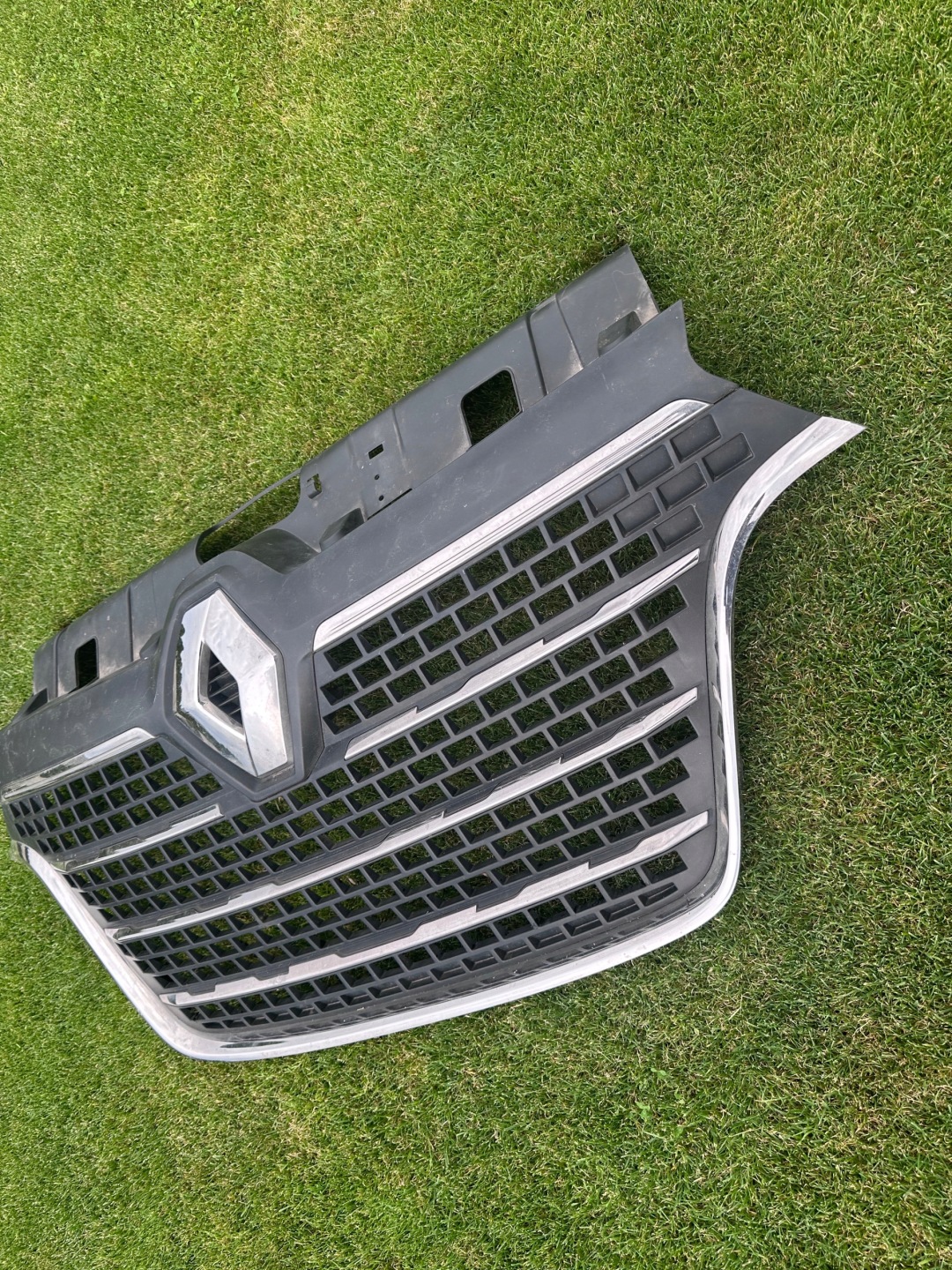 Renault Master II Kühlergrill FRONTGRILL Kühlergitter 623109004R - Thumbnail 3
