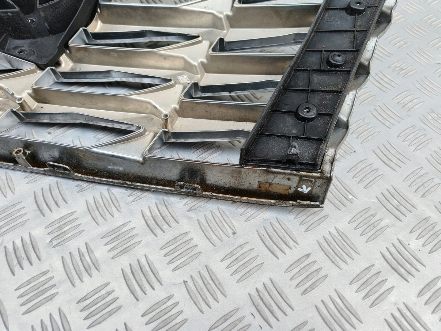 Hyundai Tucson NX4E Kühlergrill FRONTGRILL Kühlergitter 86351N9100 - Thumbnail 11