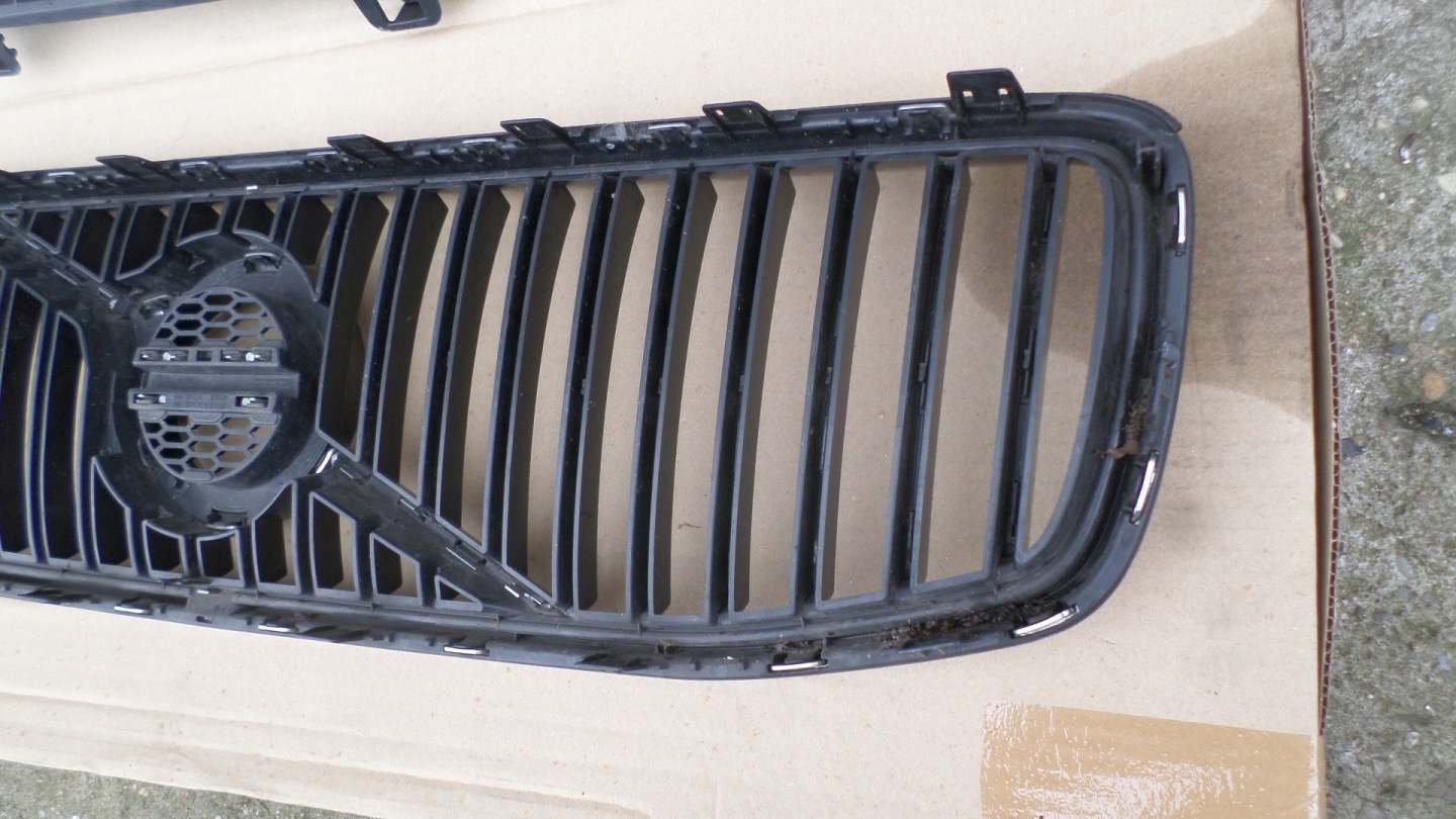 Volvo S90/V90 S90 Kühlergrill FRONTGRILL Kühlergitter 31425722 - Thumbnail 7
