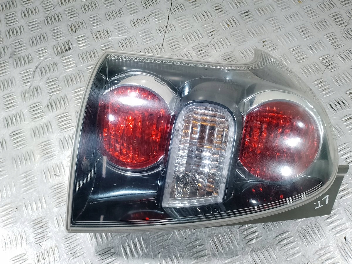 Toyota Verso AR2 Rückleuchte 815600F0800 Rearlamp - Thumbnail 8