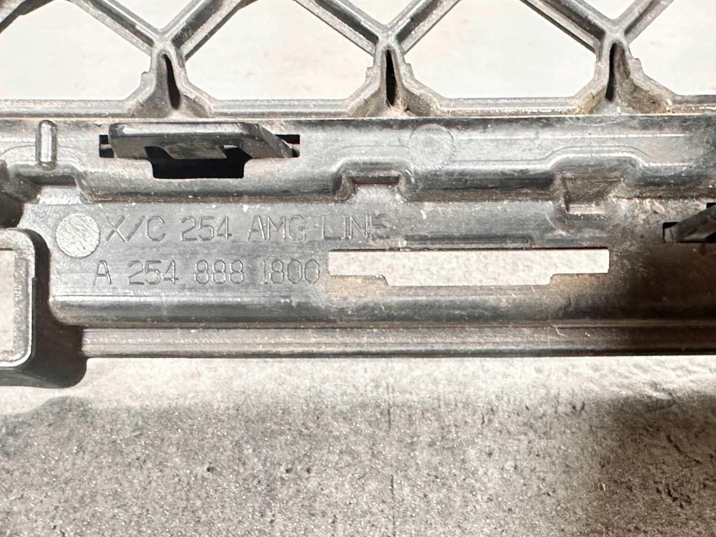Mercedes-Benz GLC W253 Kühlergrill FRONTGRILL Kühlergitter A2548881800 - Thumbnail 5