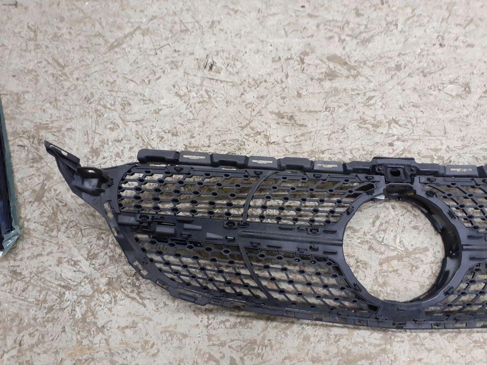 Mercedes-Benz C-Klasse W205 Kühlergrill FRONTGRILL Kühlergitter A2058804683 - Thumbnail 5