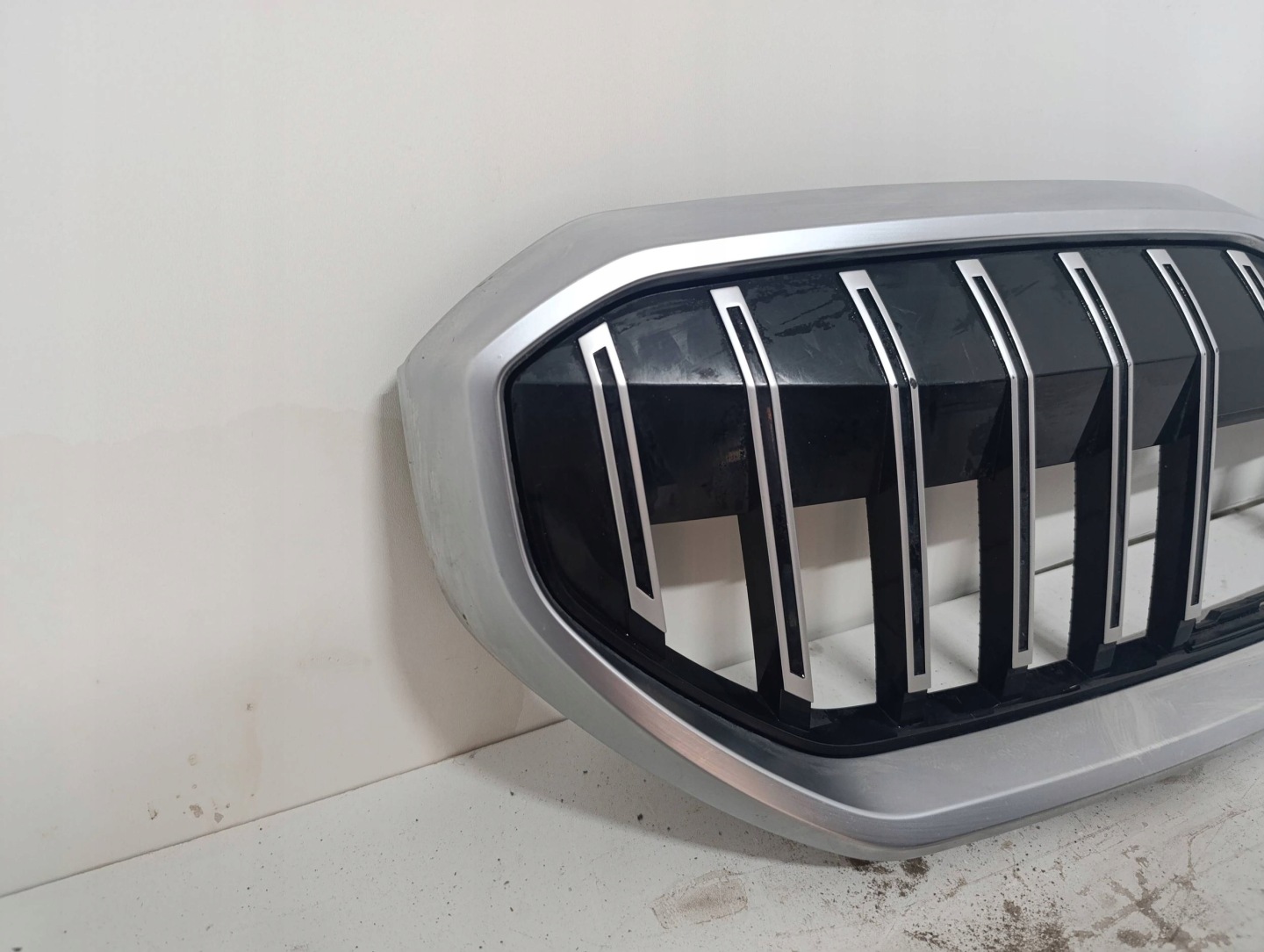 BMW 5 G61 Kühlergrill FRONTGRILL Kühlergitter - Thumbnail 2