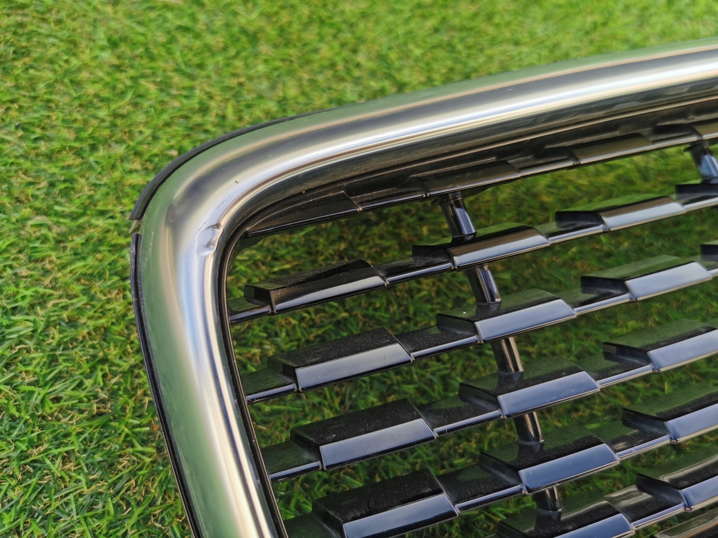 Volvo XC60 Kühlergrill FRONTGRILL Kühlergitter 31457464GR - Thumbnail 3