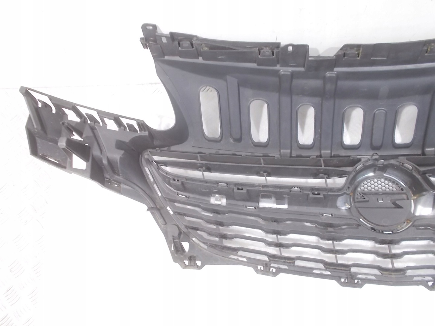 Opel Corsa Kühlergrill FRONTGRILL Kühlergitter 39003576 - Thumbnail 12